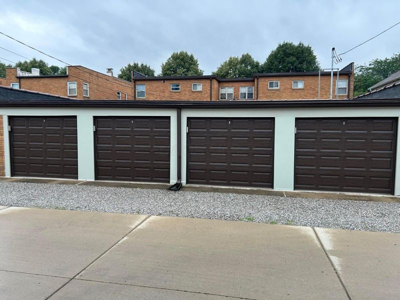 970 Northwest Boulevard, Columbus, OH 43212 Photo 4