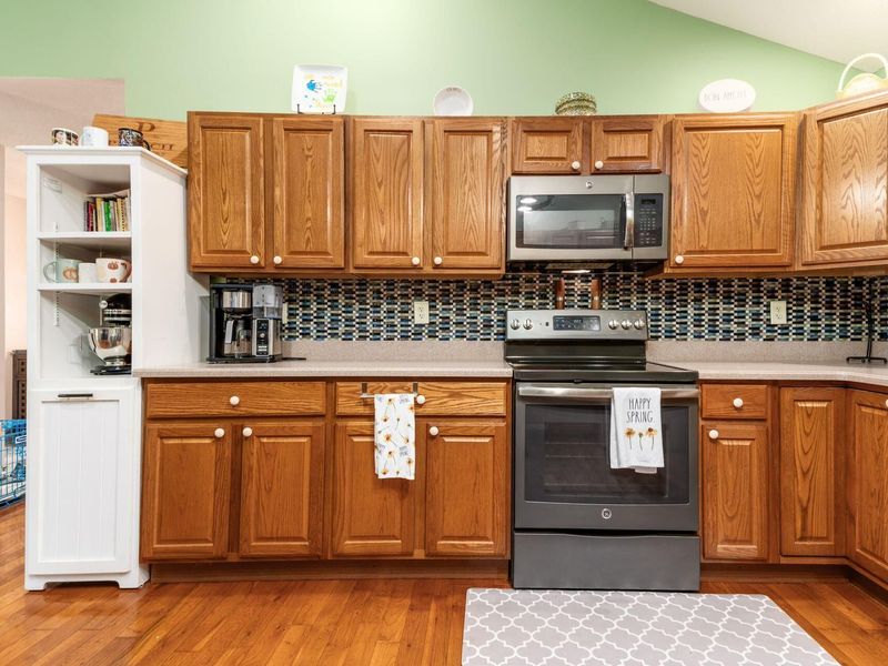 9561 Crownover Road, Williamsport, OH 43164 Photo 13