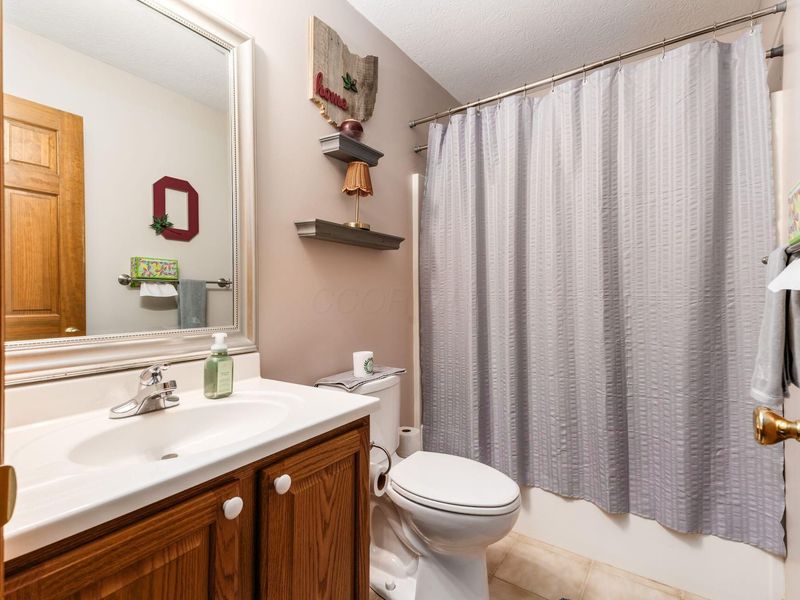 9561 Crownover Road, Williamsport, OH 43164 Photo 31