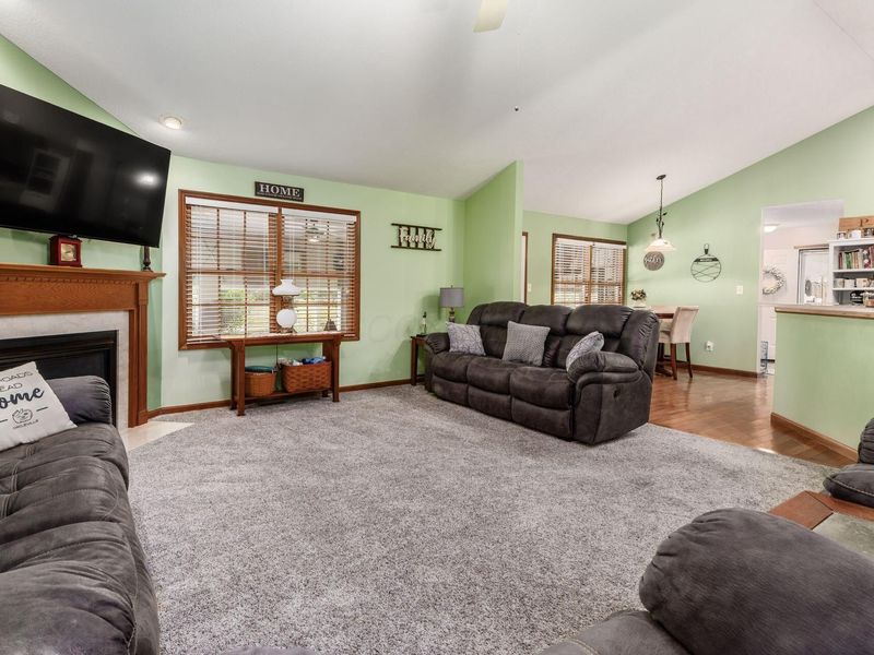9561 Crownover Road, Williamsport, OH 43164 Photo 7