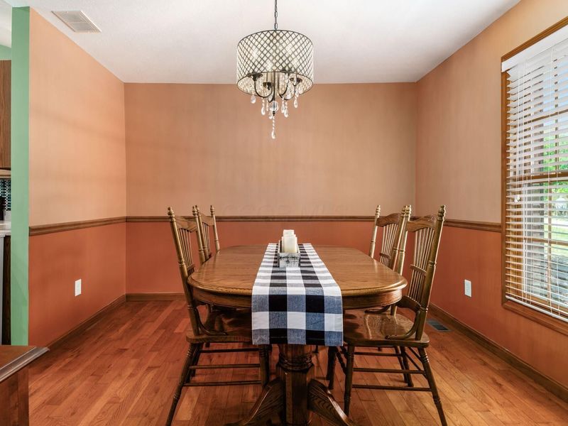 9561 Crownover Road, Williamsport, OH 43164 Photo 9