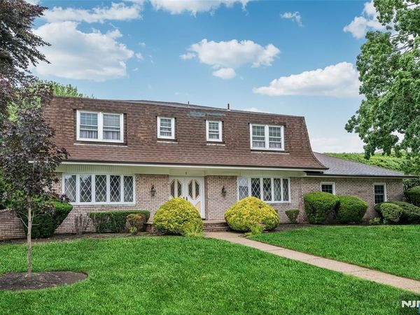 7 Glendale Lane, FAIRFIELD, NJ 07004
