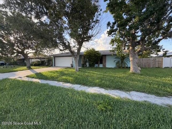 250 Perth Avenue , Merritt Island, FL 32953