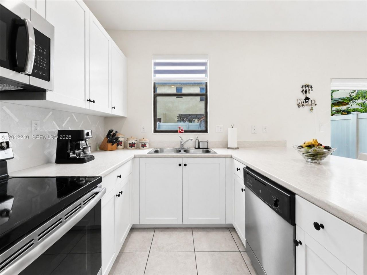 10604 W 33rd Ln , Hialeah, FL 33018 Photo