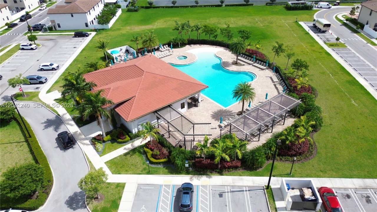 10604 W 33rd Ln , Hialeah, FL 33018 Photo