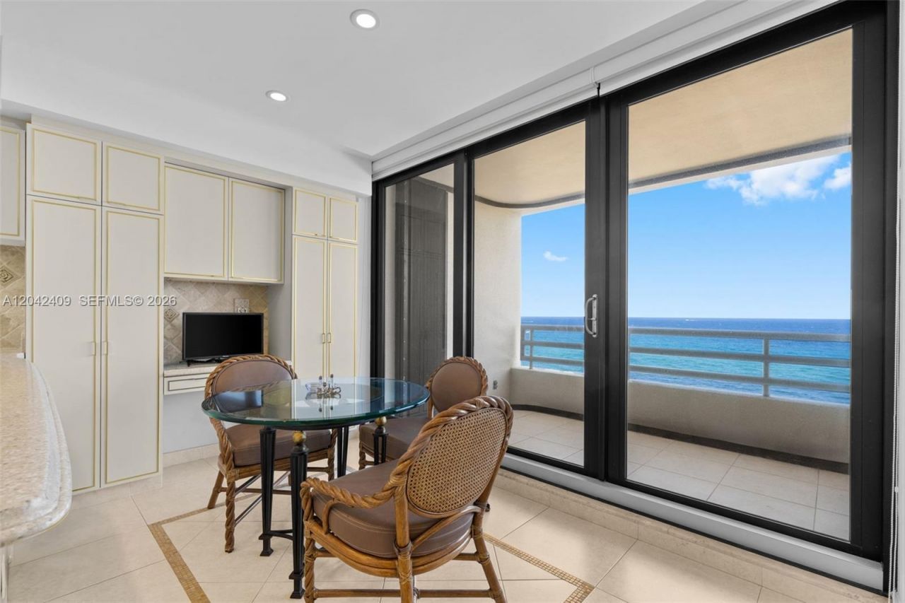 1500 S Ocean Blvd , Unit 804, Boca Raton, FL 33432 Photo