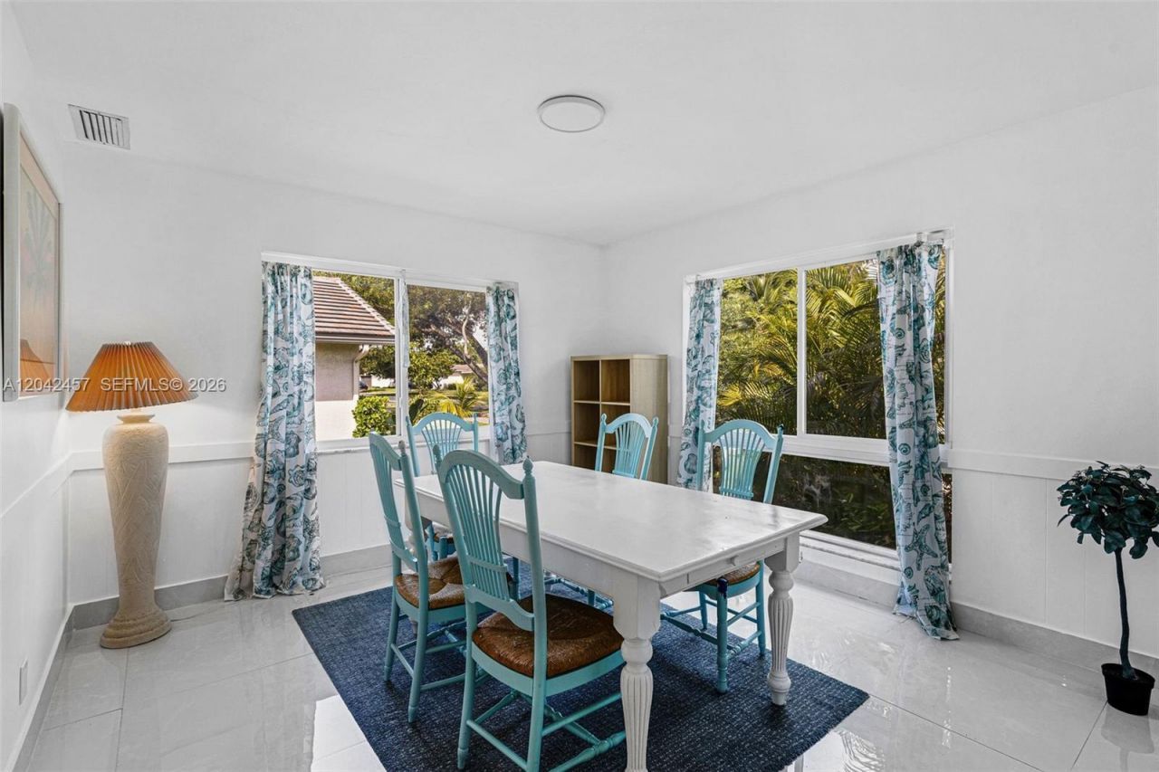 633 N Crescent Dr, Hollywood, FL 33021 Photo