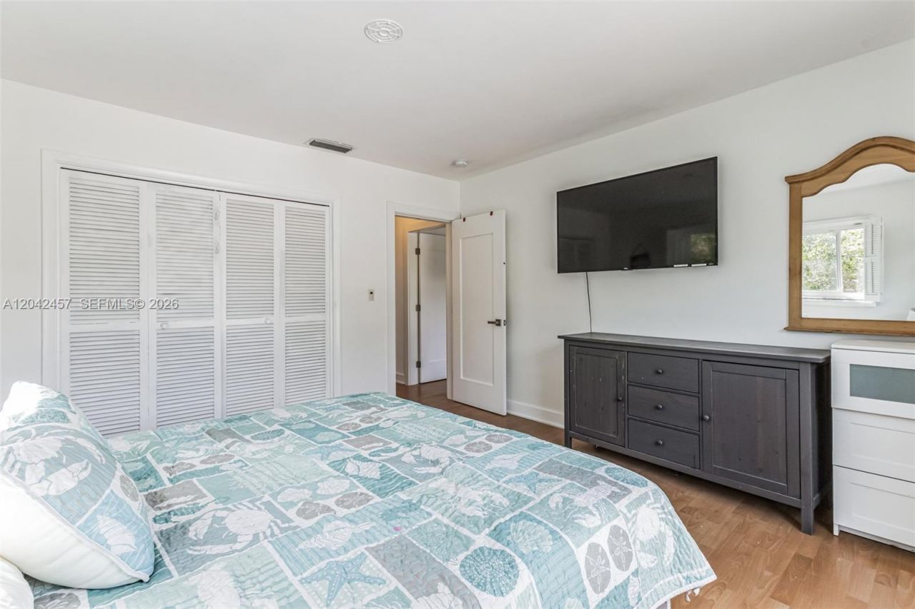 633 N Crescent Dr, Hollywood, FL 33021 Photo
