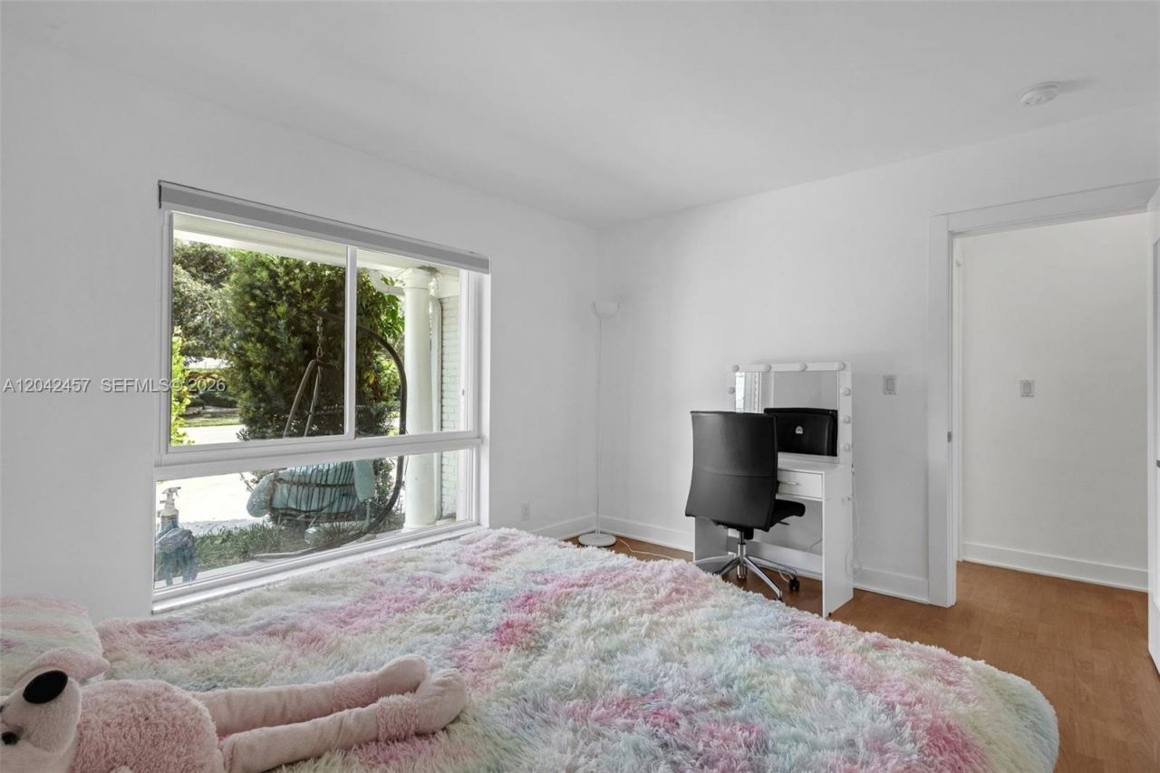 633 N Crescent Dr, Hollywood, FL 33021 Photo