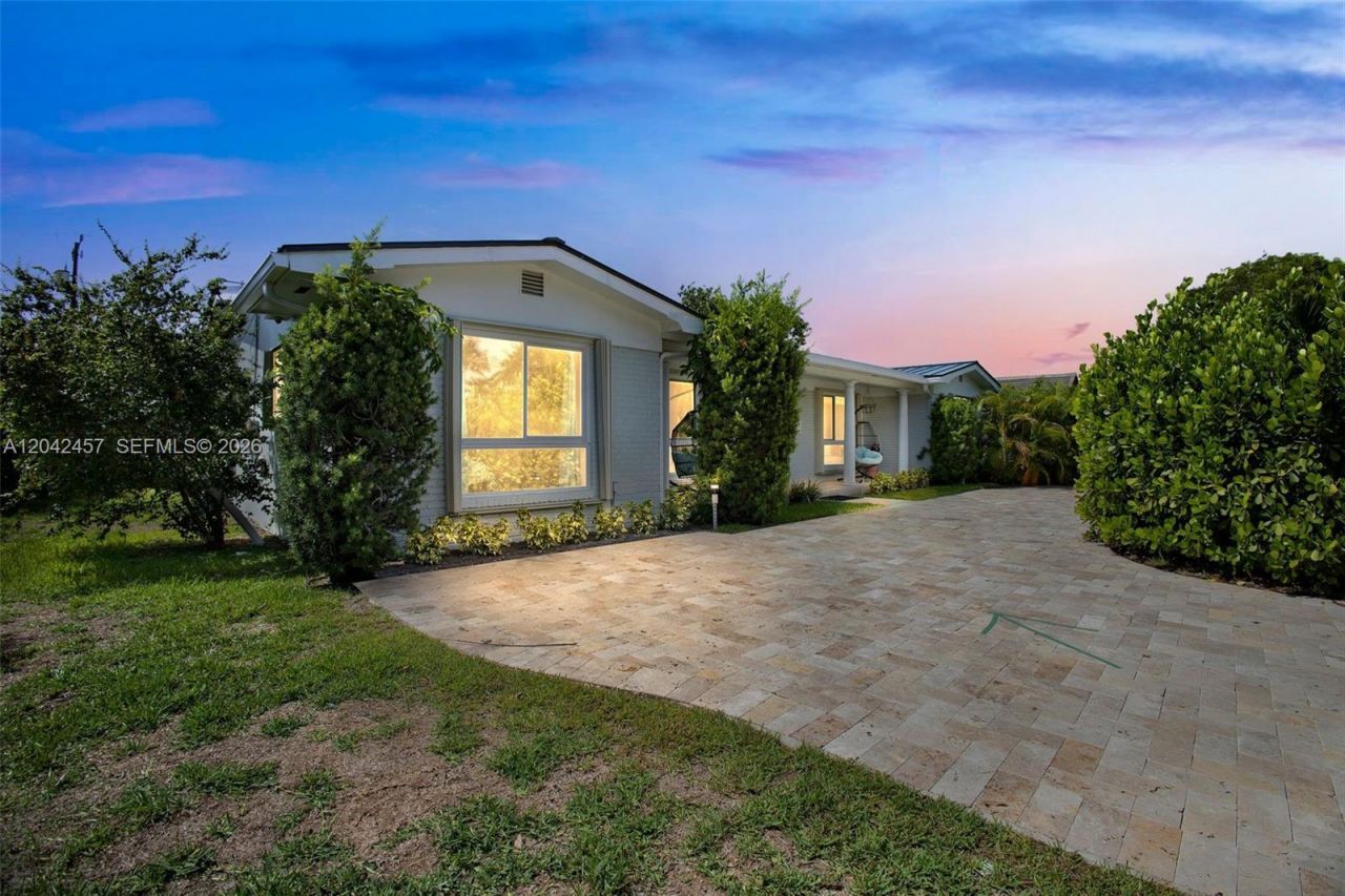 633 N Crescent Dr, Hollywood, FL 33021 Photo