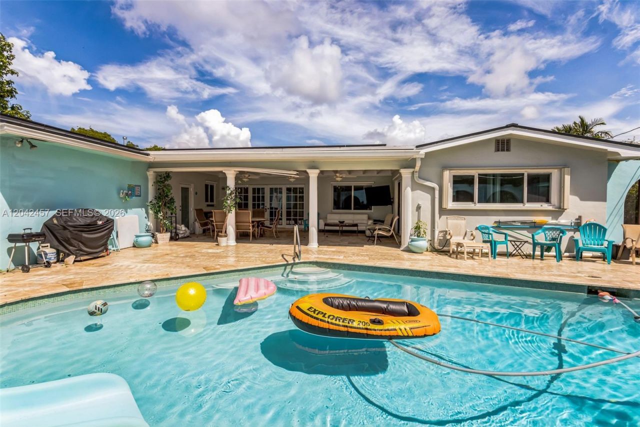 633 N Crescent Dr, Hollywood, FL 33021 Photo
