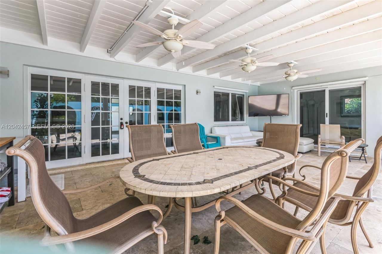 633 N Crescent Dr, Hollywood, FL 33021 Photo