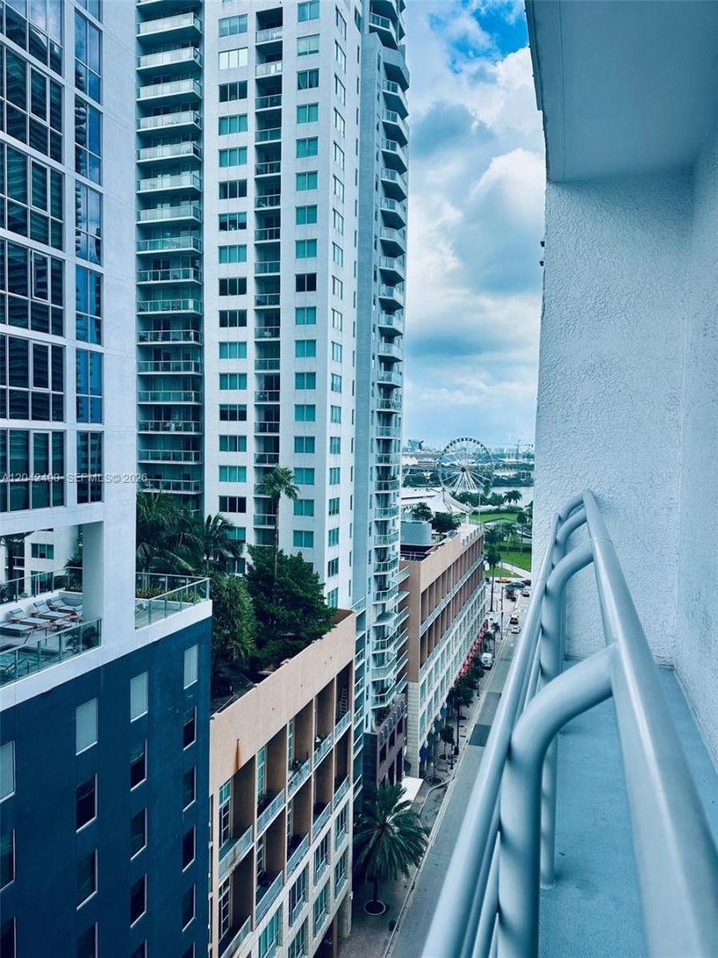 133 NE 2 Av , Unit 1503, Miami, FL 33132 Photo