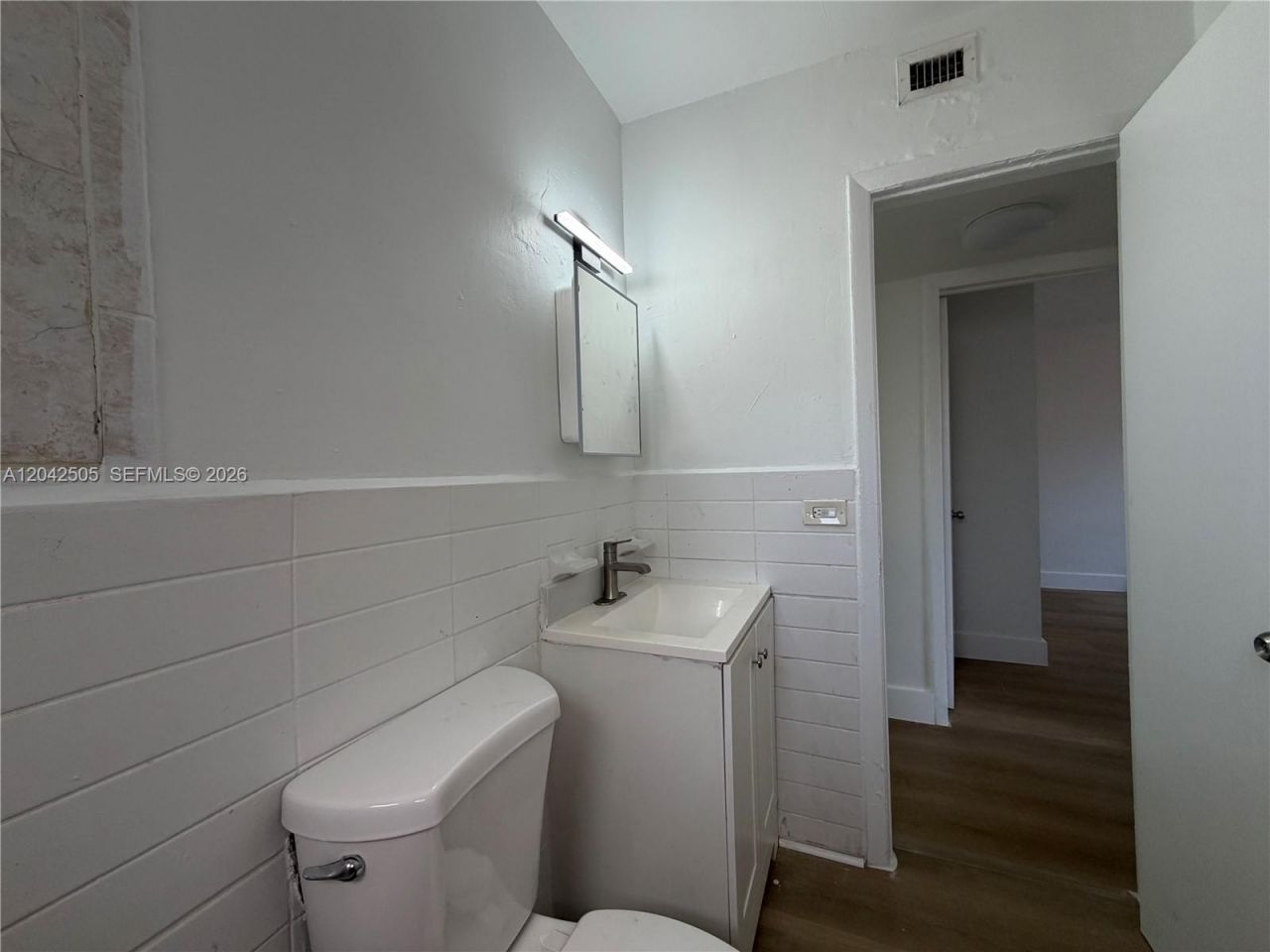1021 NW 5th St , Unit 6, Miami, FL 33128 Photo