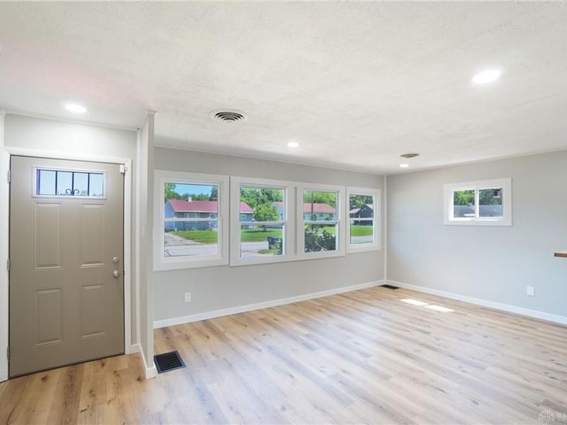 3431 Barbee Drive, Dayton, OH 45406 Photo 5