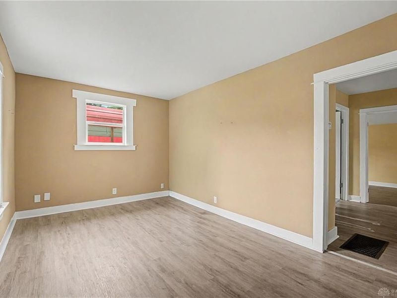 133 Loretta Drive, Dayton, OH 45415 Photo 7