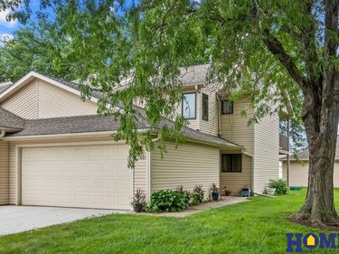 1763 Surfside Drive, Unit 21, Lincoln, NE 68528