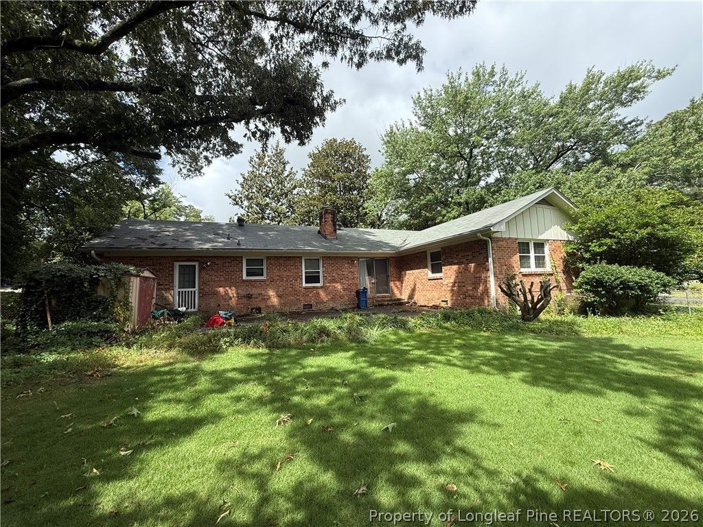 501 Thorngate Drive, Fayetteville, NC 28303 Main Photo