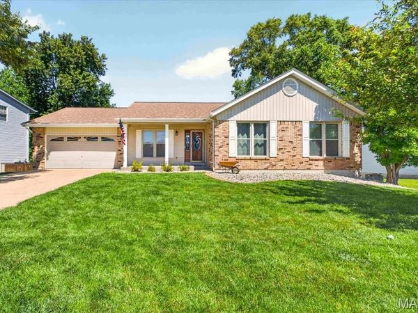 1160 Spencer Hill Drive , St Peters, MO 63376