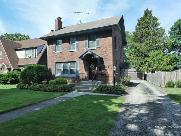1534 Henry Place , Waukegan, IL 60085