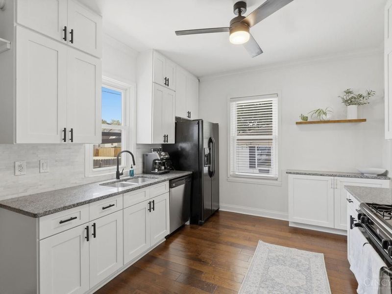 3329 Brotherton Road, Cincinnati, OH 45209 Photo 14