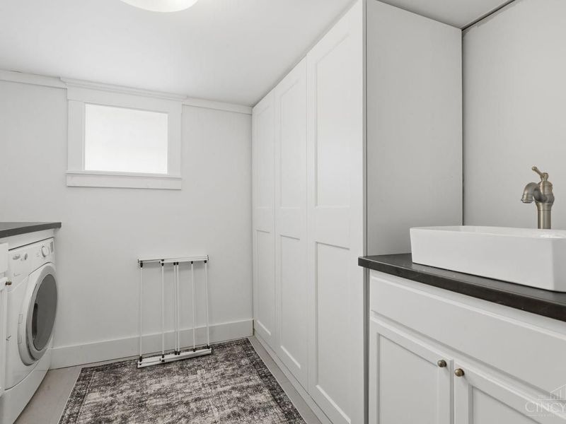 3329 Brotherton Road, Cincinnati, OH 45209 Photo 27