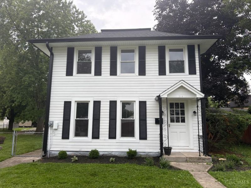 214 Columbus Avenue, Lebanon, OH 45036 Photo 1