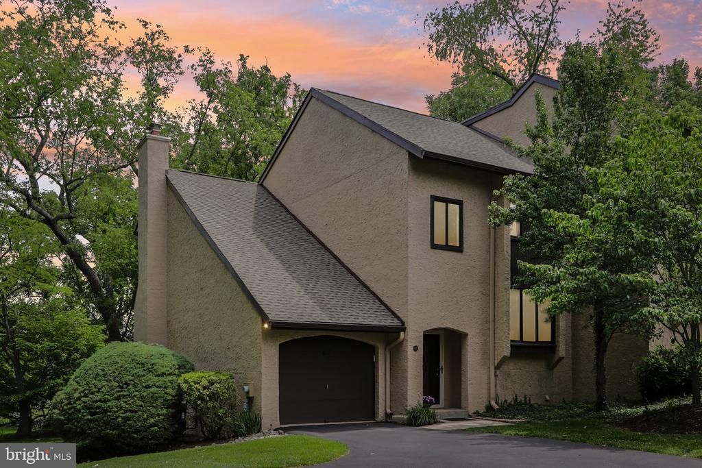 67 GOLF CLUB DRIVE, LANGHORNE, PA 19047