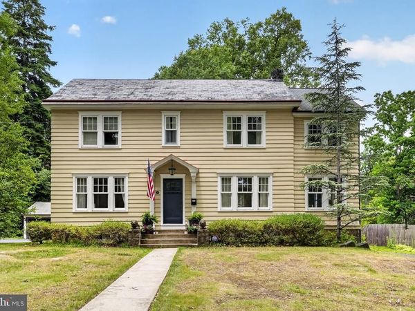 16 W FERRY ROAD , YARDLEY, PA 19067