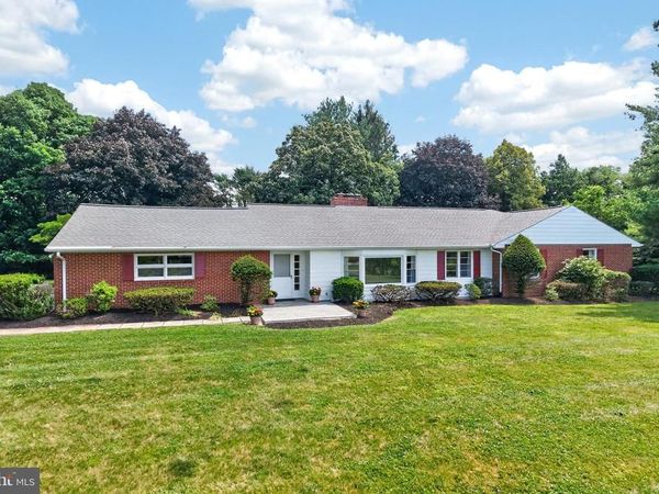555 COUNTRY CLUB ROAD, COATESVILLE, PA 19320