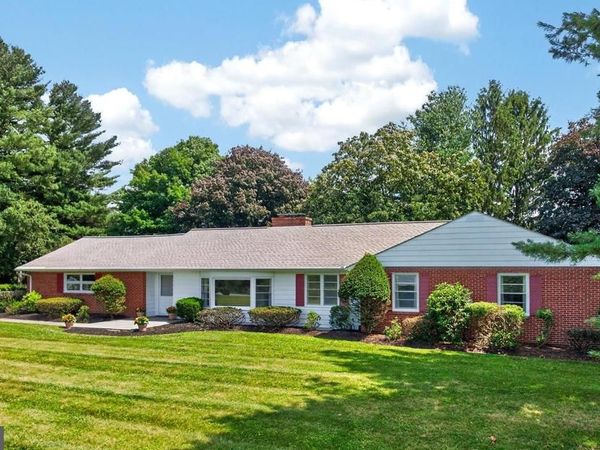 555 COUNTRY CLUB ROAD , COATESVILLE, PA 19320