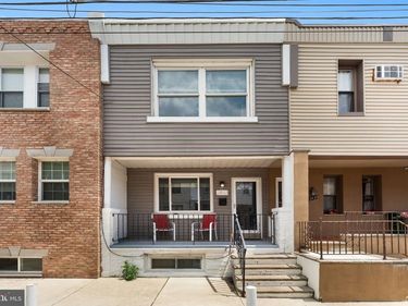 2833 S SYDENHAM STREET, PHILADELPHIA, PA 19145