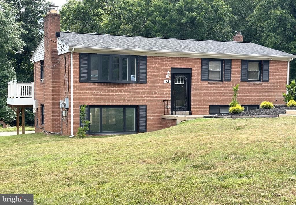 12 ARTHUR DRIVE W , FORT WASHINGTON, MD 20744