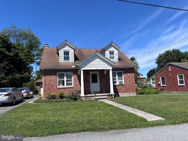 619 RENOVA AVENUE, LEBANON, PA 17042