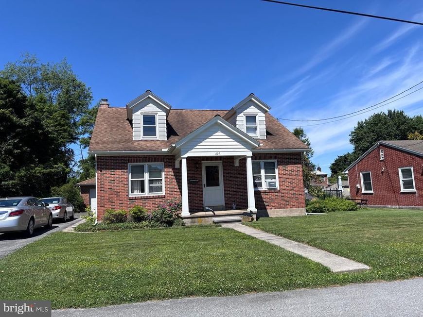 619 Renova Avenue, Lebanon, PA 17042 Main Photo