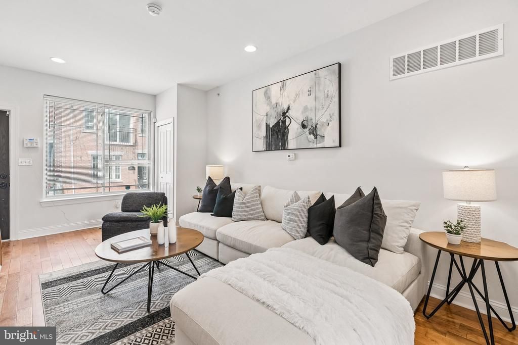 1718 Annin Street, Philadelphia, PA 19146 Main Photo