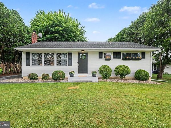6020 WILLIAM DRIVE, MECHANICSBURG, PA 17050