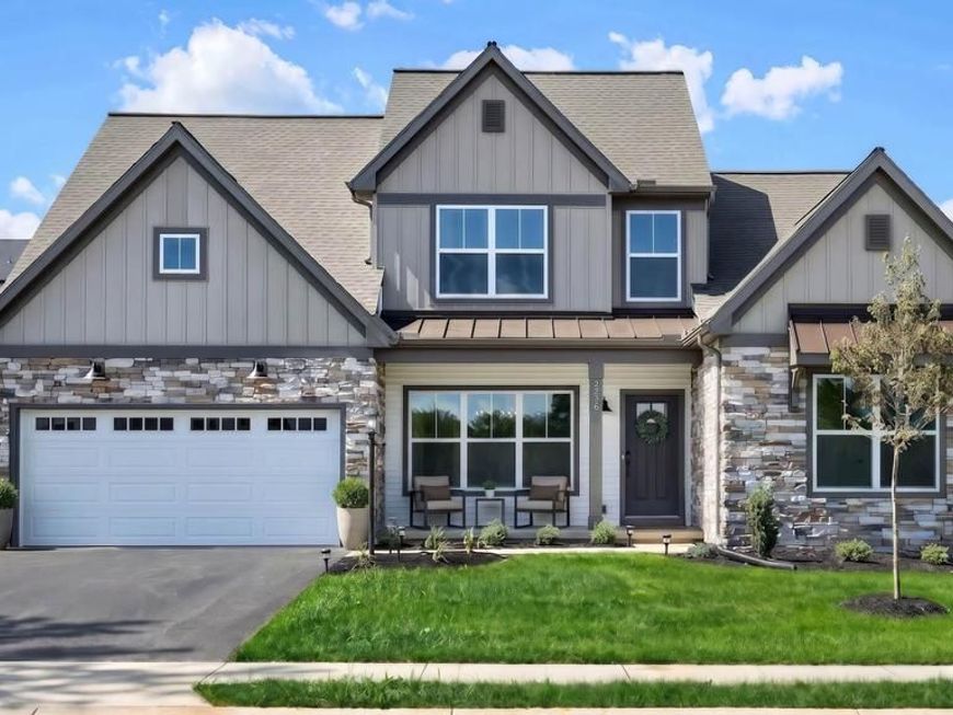 2236 S Autumn Chase Drive, Mechanicsburg, PA 17055 Main Photo
