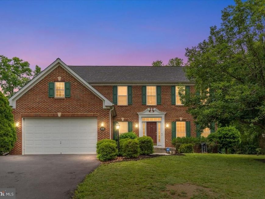 415 Richwood Hall Road, Kearneysville, WV 25430 Main Photo