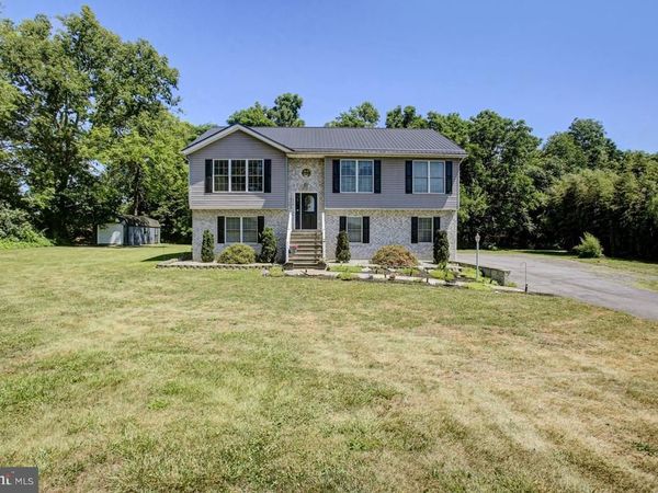 8333 BUCHANAN TRAIL W, MERCERSBURG, PA 17236