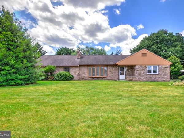 EPHRATA, PA 17522