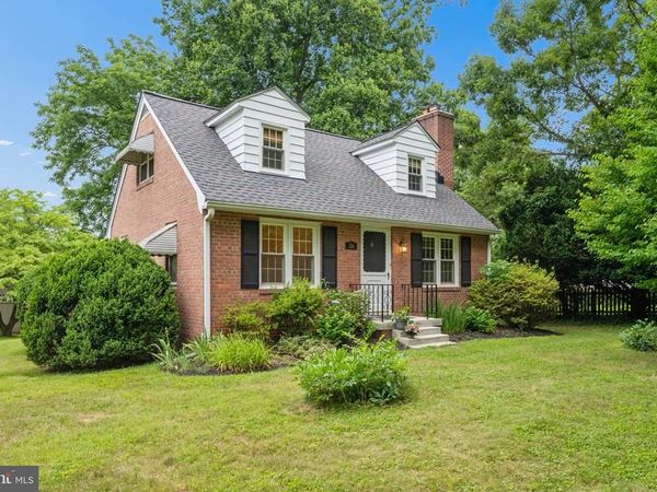 124 CHESTNUT AVENUE, WASHINGTON GROVE, MD 20880