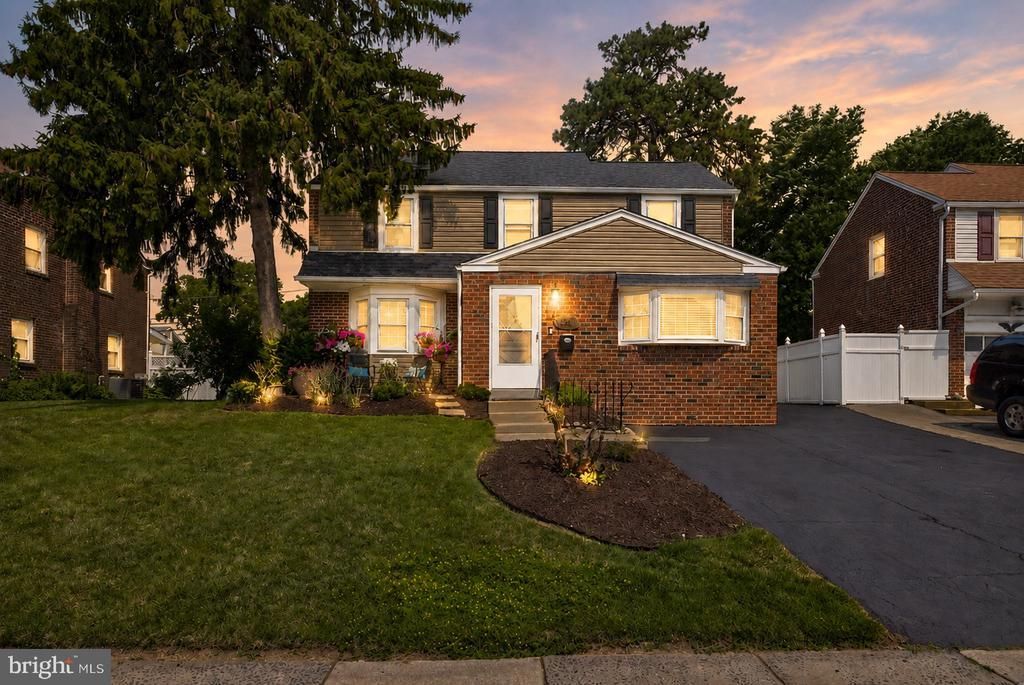 560 HOLMES ROAD, MORTON, PA 19070