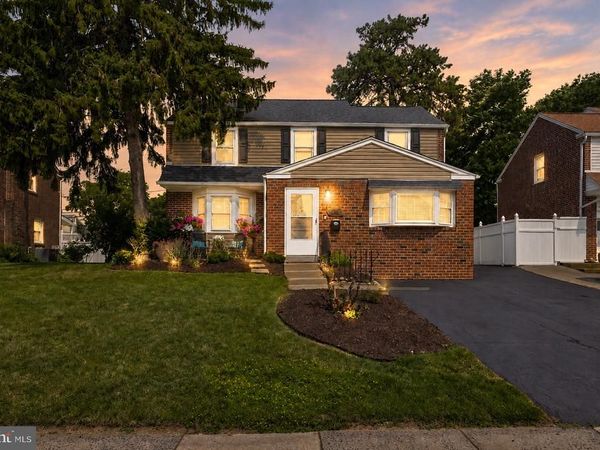 560 HOLMES ROAD, MORTON, PA 19070
