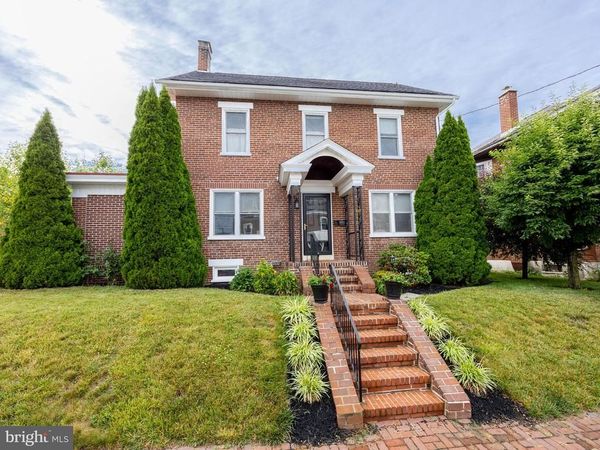 117 N WALNUT STREET, BOYERTOWN, PA 19512