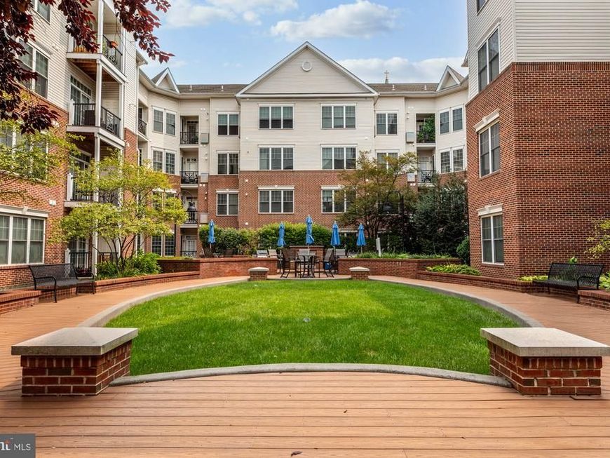 300 W Elm Street, Unit 2223, Conshohocken, PA 19428 Main Photo