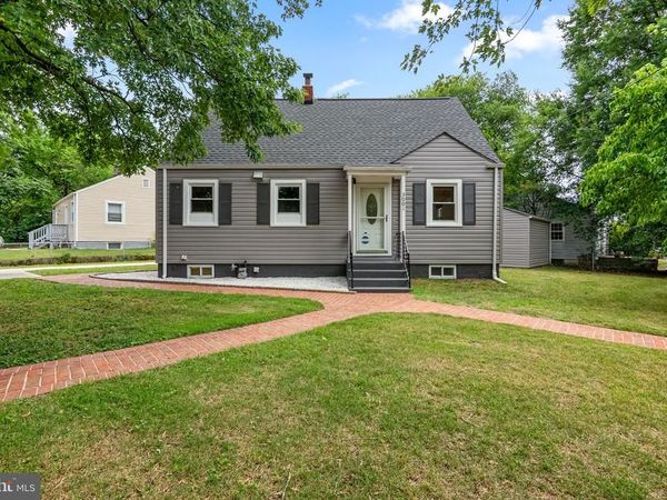 3001 LANCER PLACE , HYATTSVILLE, MD 20782