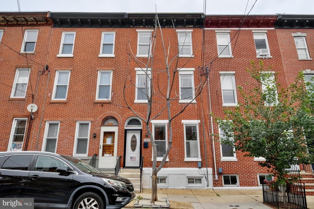 1321 E Susquehanna Avenue, Philadelphia, PA 19125 Main Photo