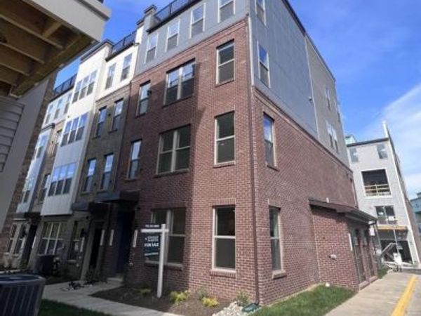 2433 SILVER LINE ALLEY, HERNDON, VA 20171