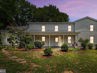 11456 CHESTERFIELD ROAD, RUTHER GLEN, VA 22546